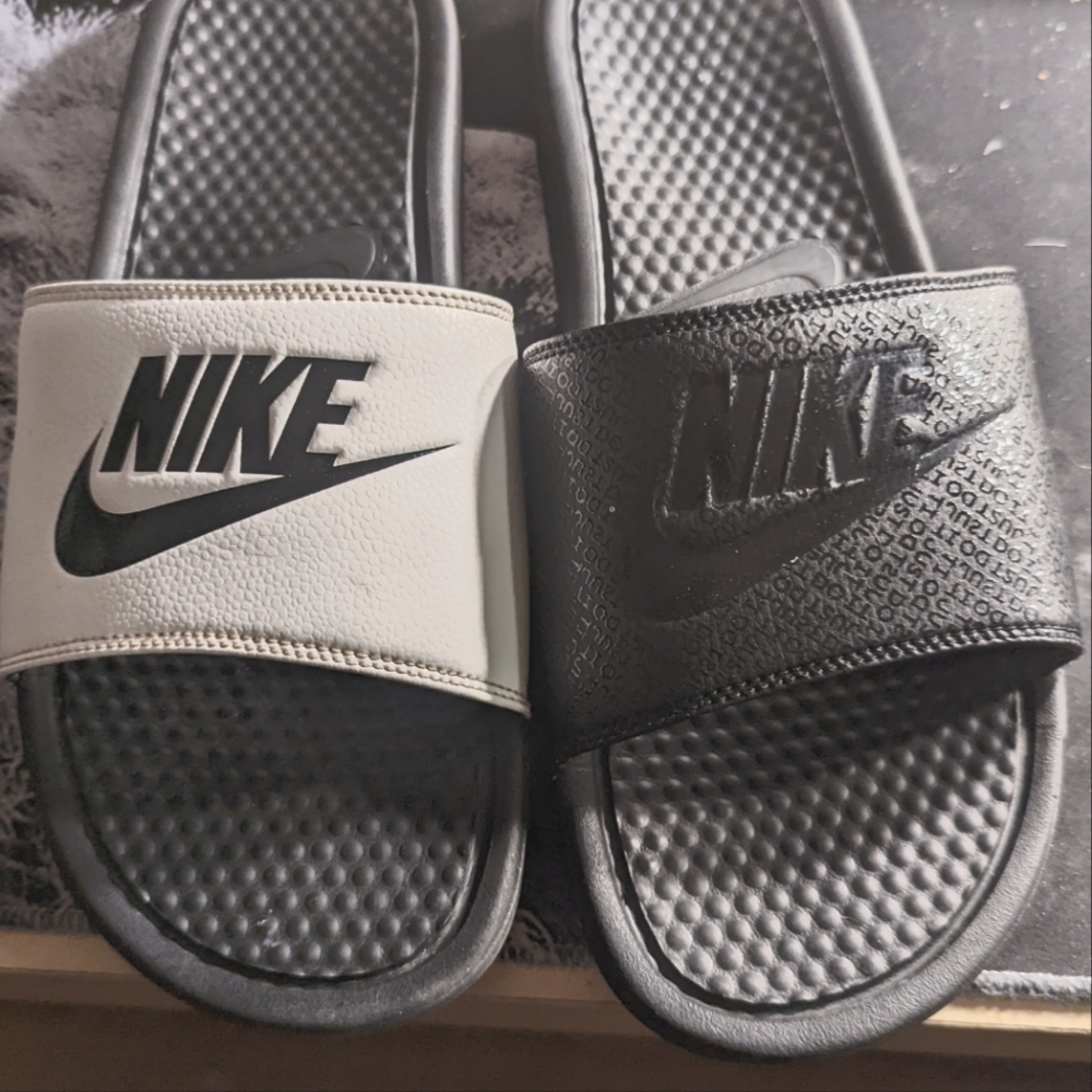 Nike Black & White Slides Sz 12
